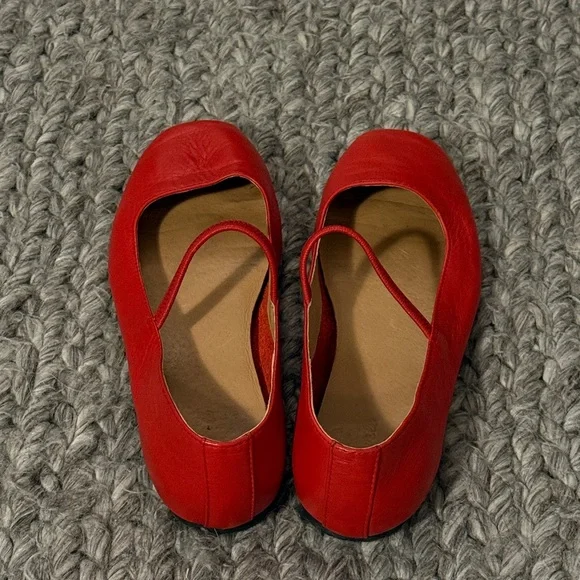 Madewell Greta Red Leather Flats - Picture 4 of 4